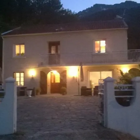 Emmony B&B Santo-Pietro-di-Venaco