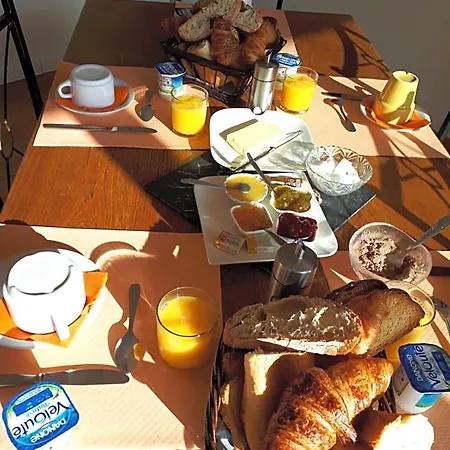 Emmony Bed & Breakfast