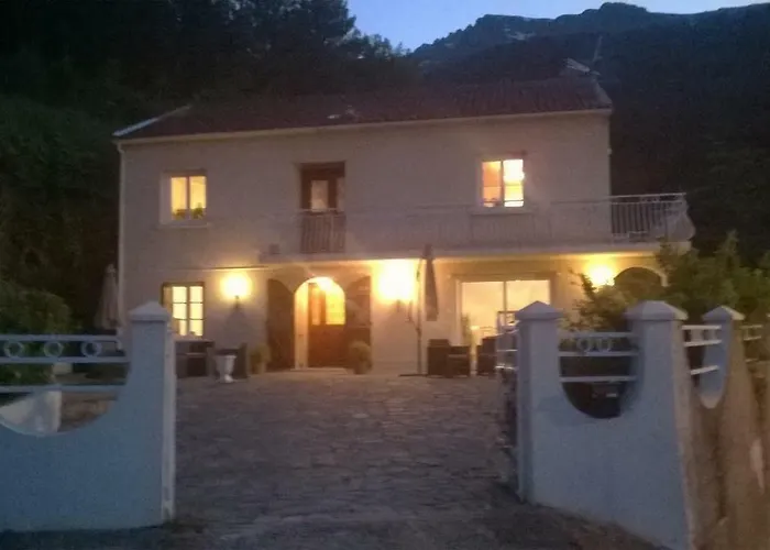 Emmony Bed & Breakfast Santo-Pietro-di-Venaco