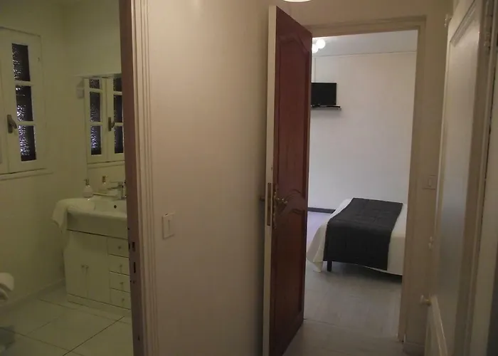 Bed & Breakfast Emmony